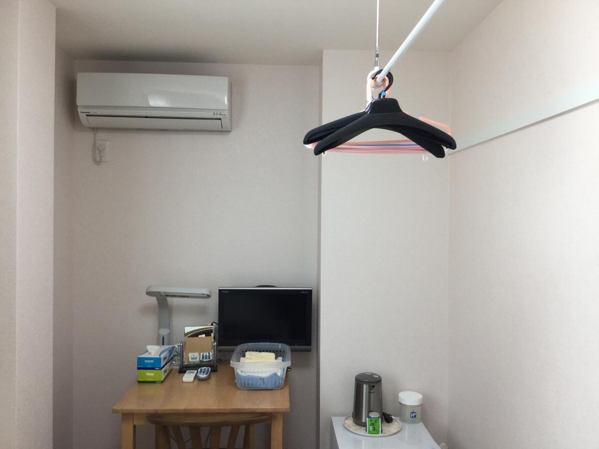 Business Inn Grandeur Fuchu Quarto foto