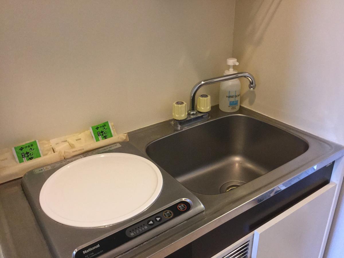 Business Inn Grandeur Fuchu Quarto foto